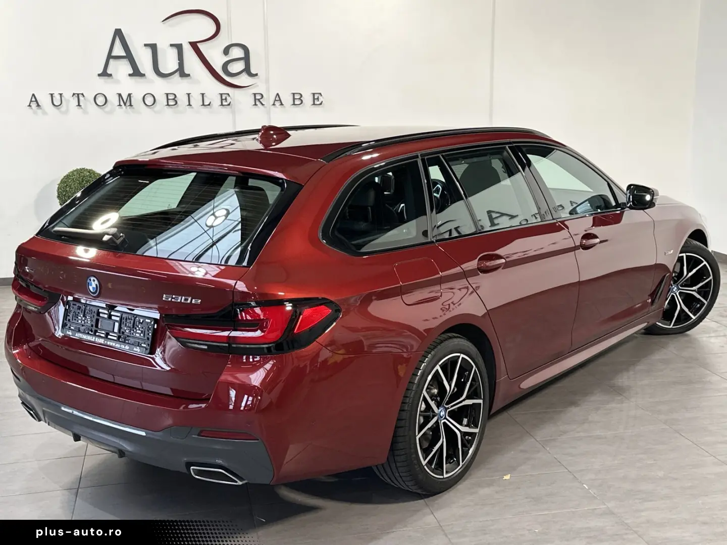 BMW 530e Touring xDrive M-Sport NAV LED AHK HEAD-UP