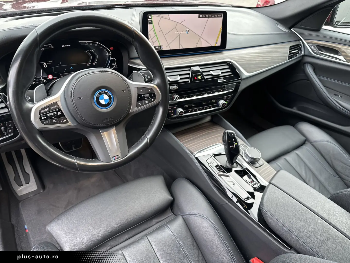 BMW 530e Touring xDrive M-Sport NAV LED AHK HEAD-UP