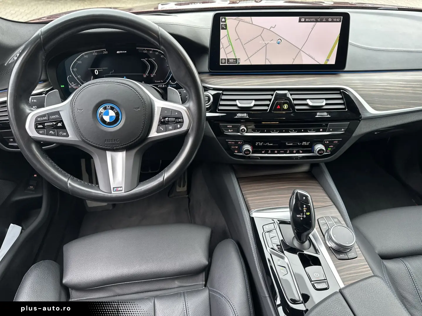 BMW 530e Touring xDrive M-Sport NAV LED AHK HEAD-UP