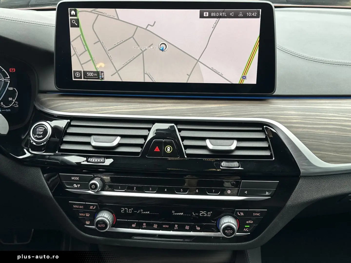 BMW 530e Touring xDrive M-Sport NAV LED AHK HEAD-UP