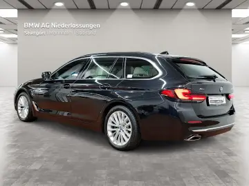 BMW 530e xDrive Touring AHK Harman K Head-Up Laser
