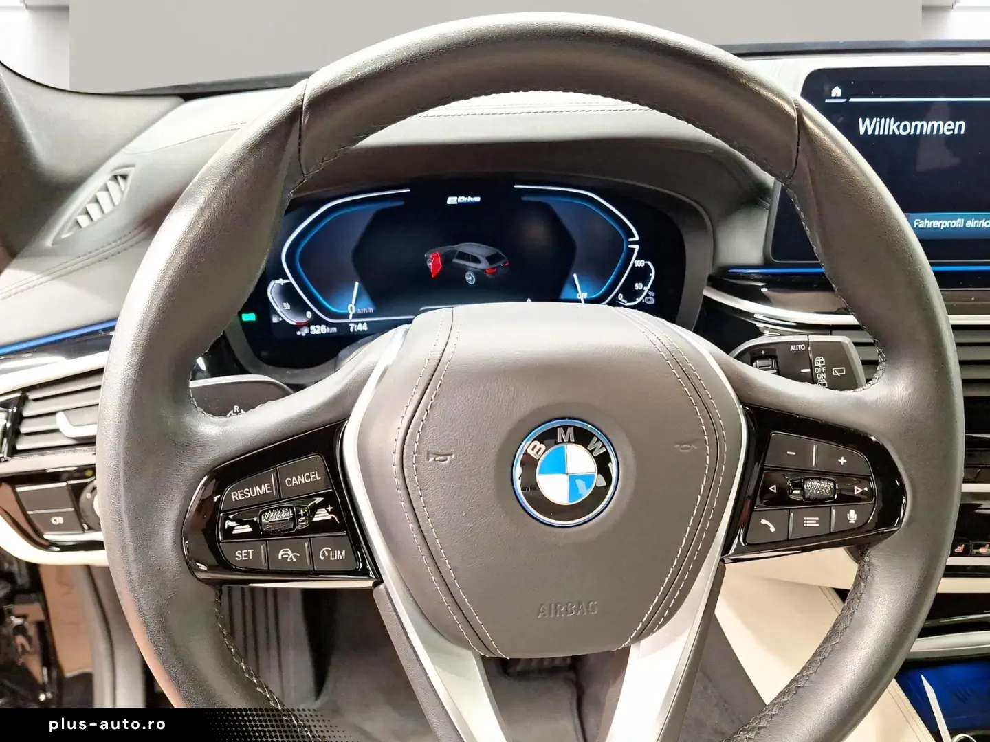 BMW 530e xDrive Touring AHK Harman K Head-Up Laser