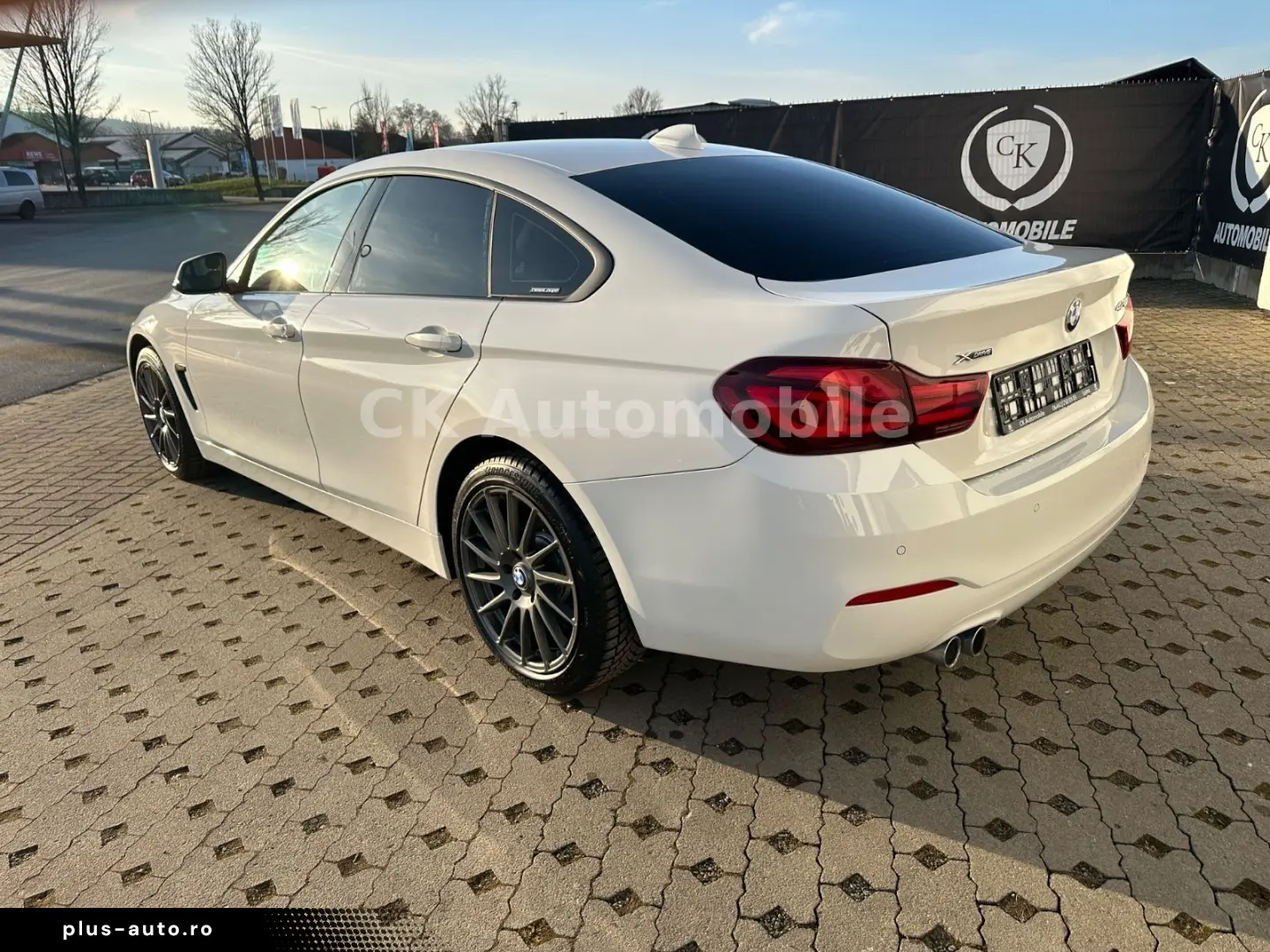 BMW 420i xDrive Gran Coupe Advantage Navi LED Kamera
