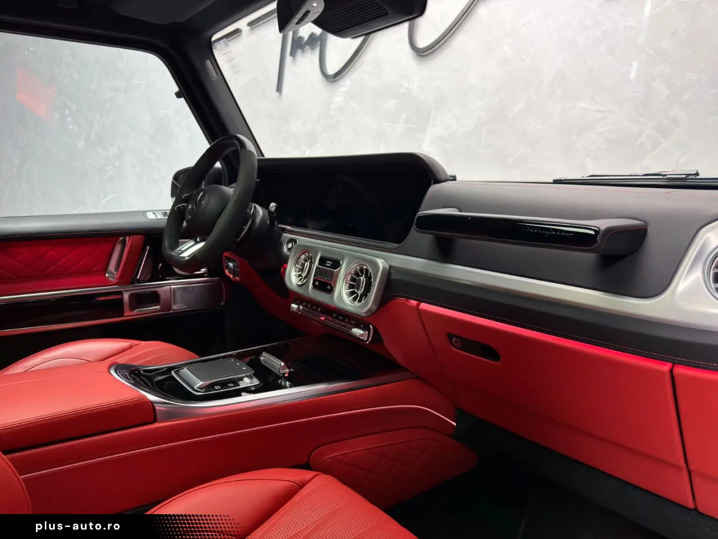 MERCEDES-BENZ G 63 AMG SUPERIOR A22 BURMESTER PPF NIGHT MY25