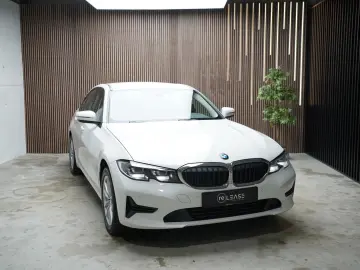 BMW 320i xDrive Advantage   LED   Navi   Hifi   Shz