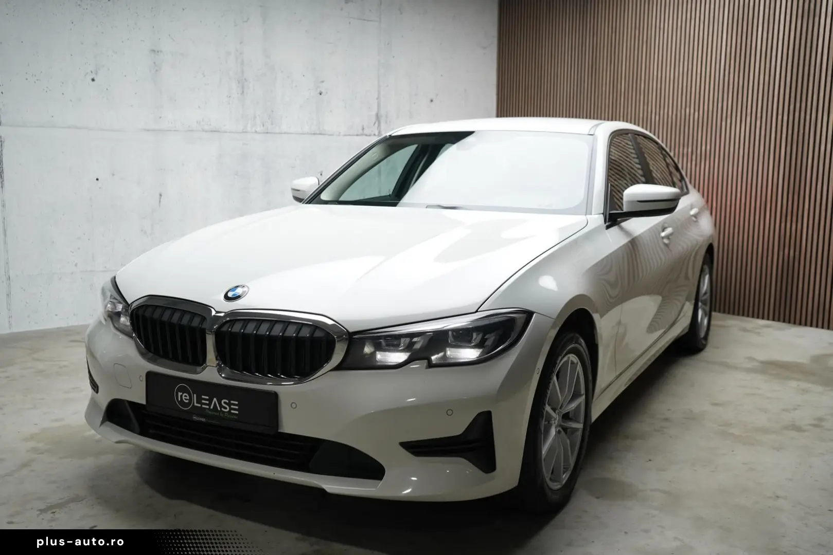 BMW 320i xDrive Advantage   LED   Navi   Hifi   Shz