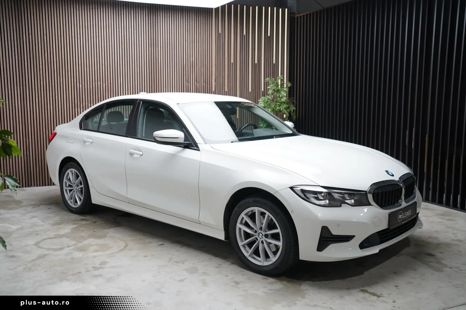 BMW 320i xDrive Advantage   LED   Navi   Hifi   Shz