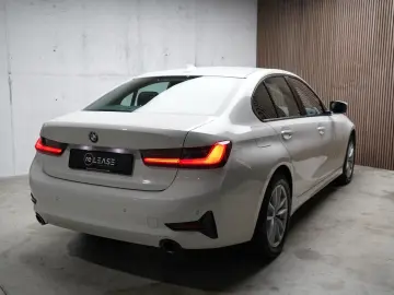 BMW 320i xDrive Advantage   LED   Navi   Hifi   Shz