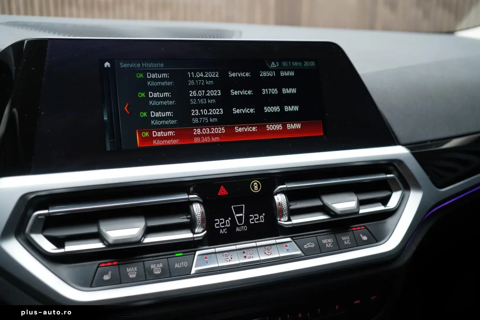 BMW 320i xDrive Advantage   LED   Navi   Hifi   Shz