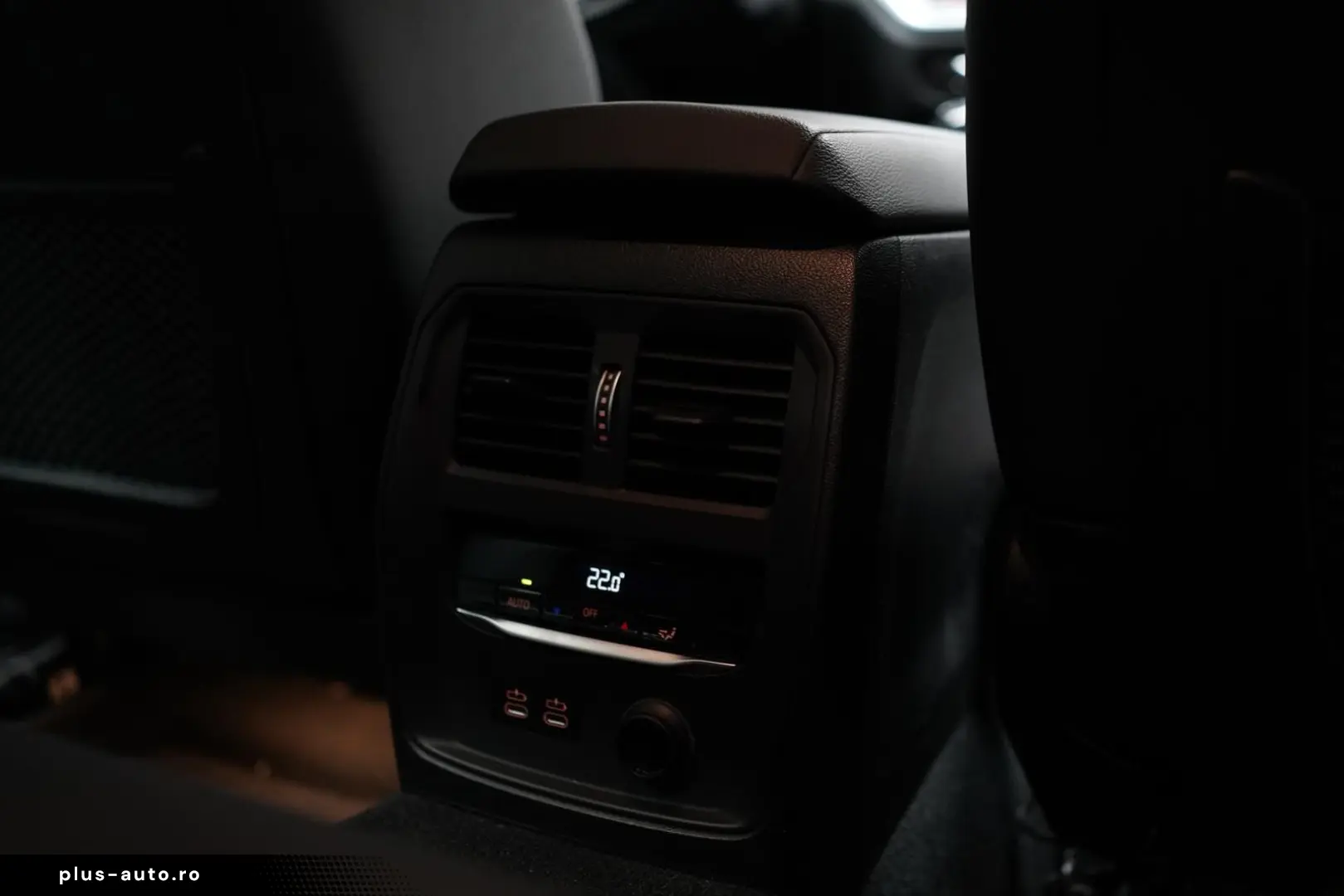 BMW 320i xDrive Advantage   LED   Navi   Hifi   Shz