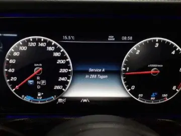 MERCEDES-BENZ G 350 d AMG LINE SITZKLIMA EXCLUSIVE ACC BURM