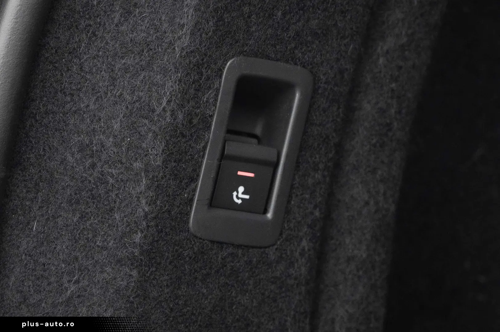 Audi A4 Avant 30 TDI S tronic S line