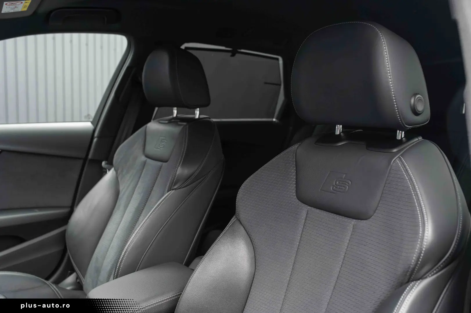 Audi A4 Avant 30 TDI S tronic S line