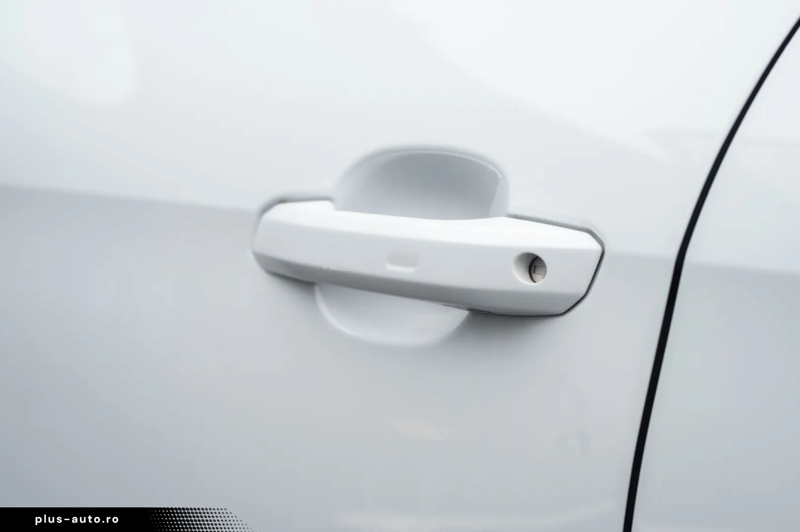 Audi A4 Avant 30 TDI S tronic S line