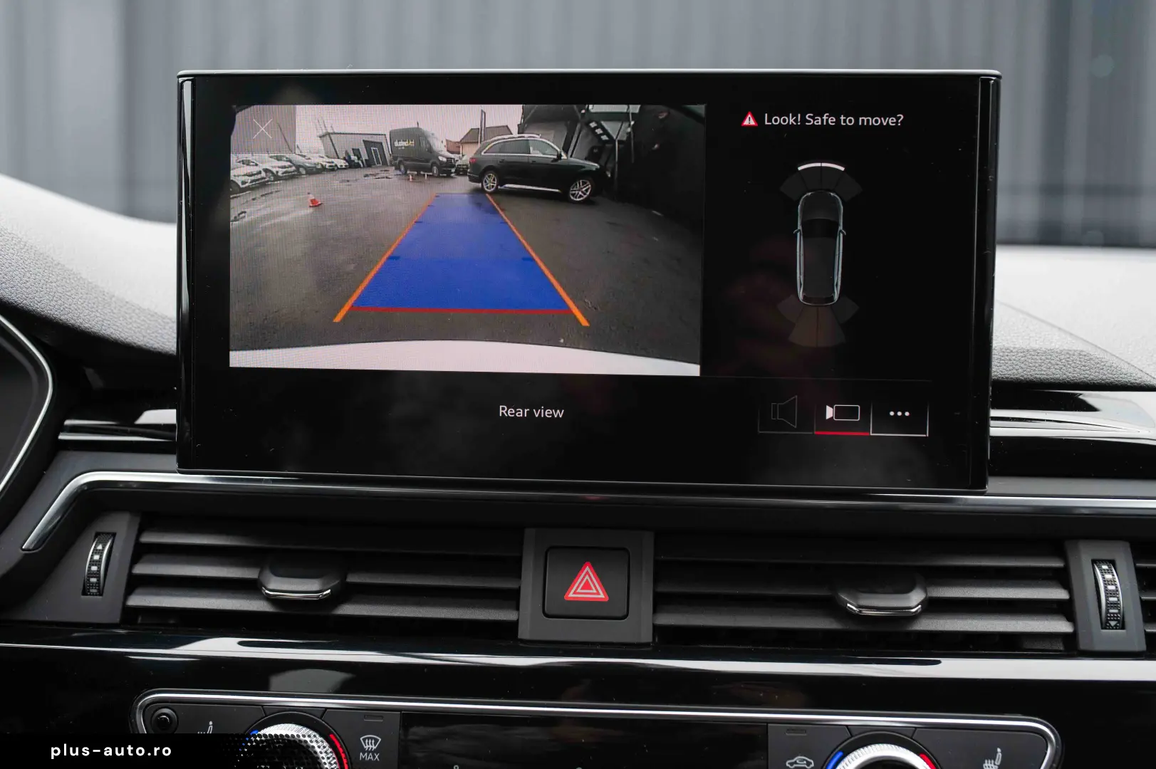 Audi A4 Avant 30 TDI S tronic S line