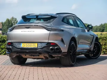 ASTON MARTIN DBX 4.0 V8 707   Volleder   Carbon   Neuwertig