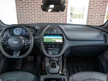 ASTON MARTIN DBX 4.0 V8 707   Volleder   Carbon   Neuwertig