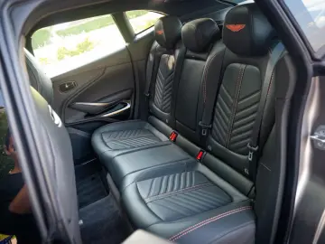 ASTON MARTIN DBX 4.0 V8 707   Volleder   Carbon   Neuwertig