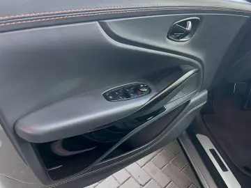 ASTON MARTIN DBX 4.0 V8 707   Volleder   Carbon   Neuwertig