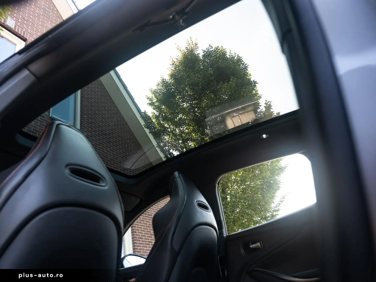 ASTON MARTIN DBX 4.0 V8 707   Volleder   Carbon   Neuwertig