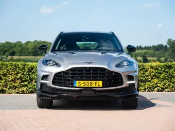 ASTON MARTIN DBX 4.0 V8 707   Volleder   Carbon   Neuwertig