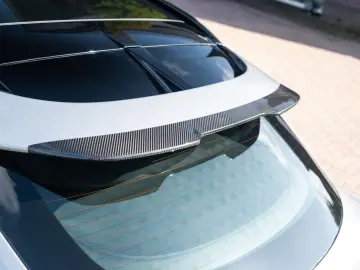 ASTON MARTIN DBX 4.0 V8 707   Volleder   Carbon   Neuwertig