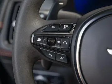 ASTON MARTIN DBX 4.0 V8 707   Volleder   Carbon   Neuwertig