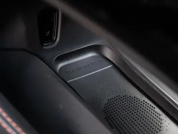 ASTON MARTIN DBX 4.0 V8 707   Volleder   Carbon   Neuwertig