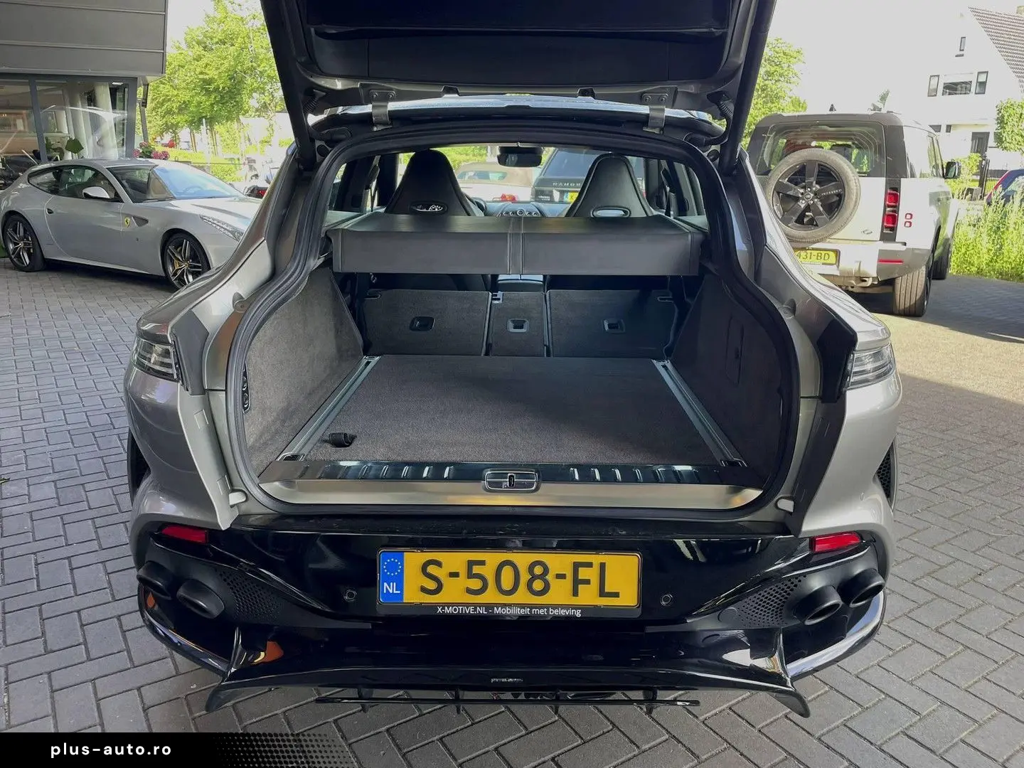 ASTON MARTIN DBX 4.0 V8 707   Volleder   Carbon   Neuwertig