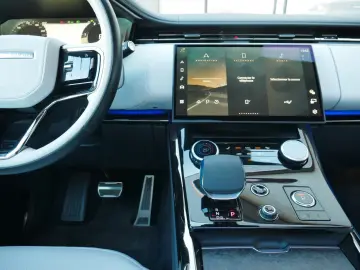 LAND ROVER RRS D350 First Edition Pano Webasto TV screens