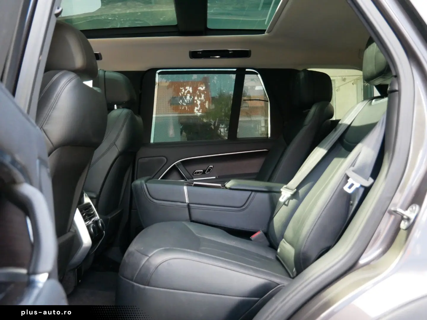 LAND ROVER RR L460 D350 3.0 Panorama ACC HUD 4WS Soft 24