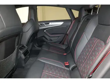 AUDI RS7 Sportback performance