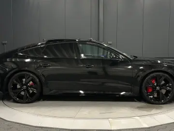 AUDI RS7 Sportback quattro performance