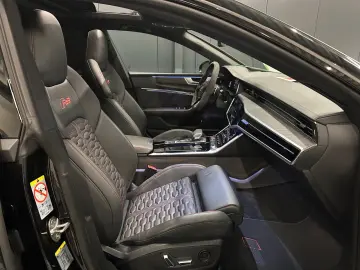 AUDI RS7 Sportback quattro performance