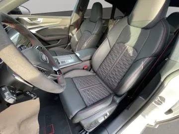 AUDI RS 7 SB 4.0 TFSI quattro