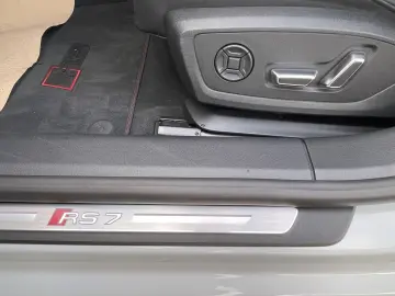 AUDI RS 7 SB 4.0 TFSI quattro