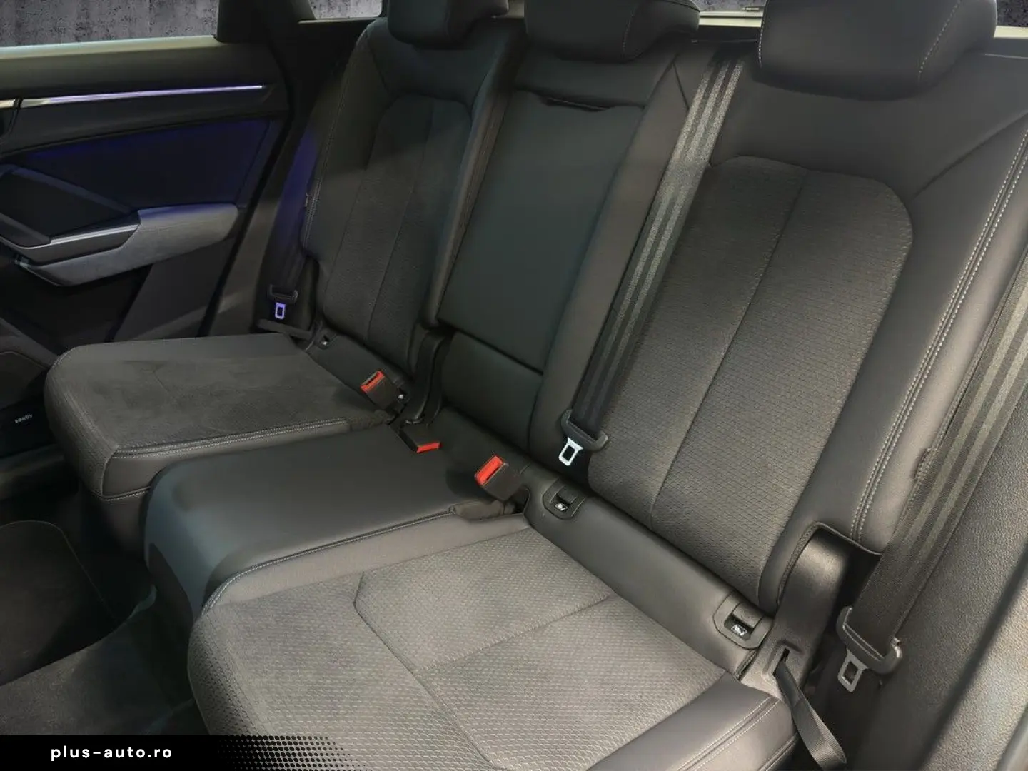 AUDI Q3 40 TFSI S line quattro