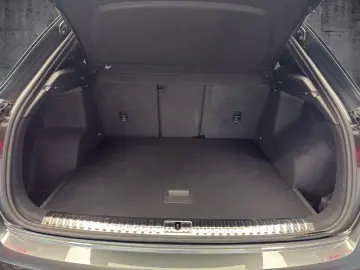 AUDI Q3 40 TFSI S line quattro