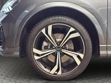 AUDI Q3 40 TFSI S line quattro