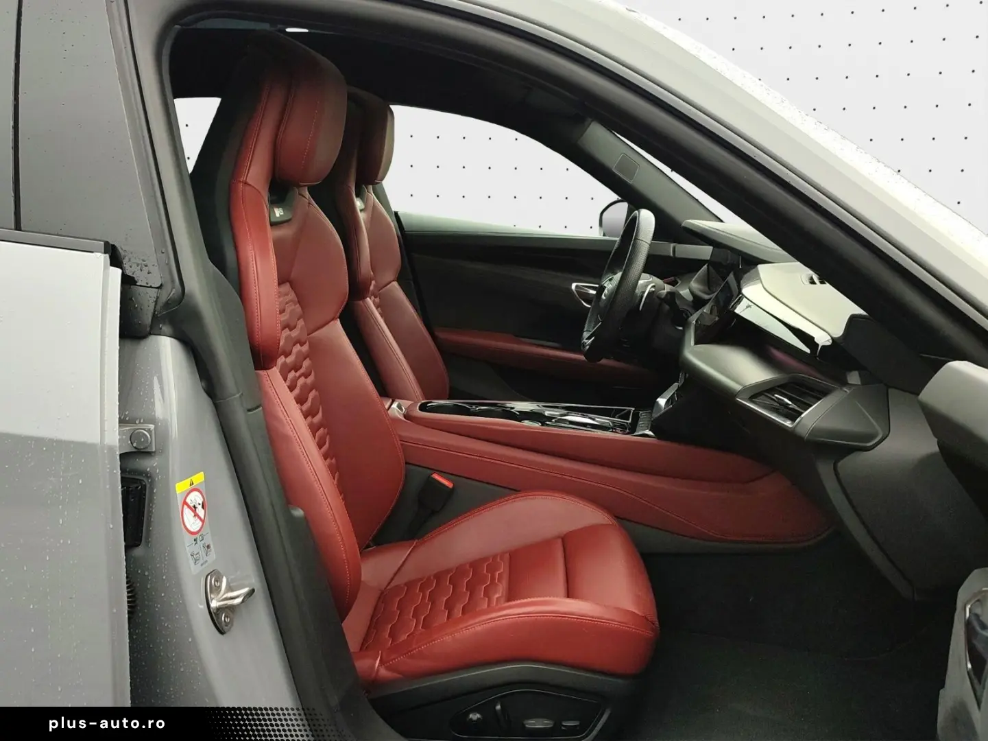 AUDI RS e-tron GT quattro