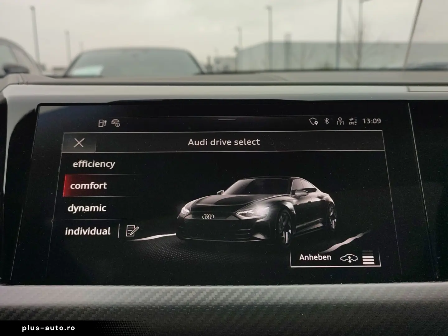 AUDI RS e-tron GT quattro