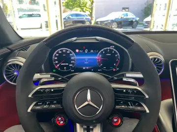 MERCEDES-BENZ SL 43 AMG