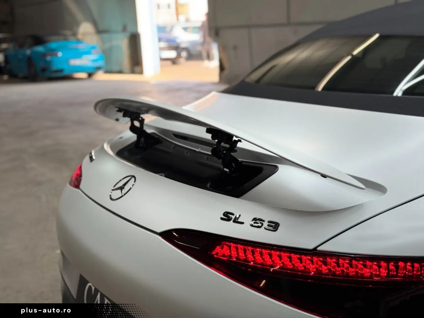 MERCEDES-BENZ SL 63 AMG 4 Matic