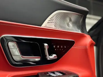 MERCEDES-BENZ SL 63 AMG 4 Matic