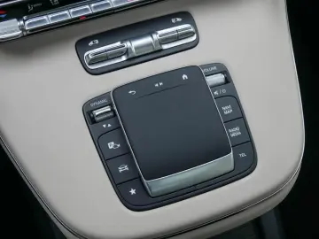 MERCEDES-BENZ V 250 d AVANTGARDE L