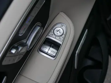 MERCEDES-BENZ V 250 d AVANTGARDE L