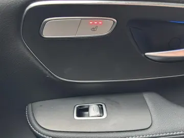 MERCEDES-BENZ V 250 d AVANTGARDE