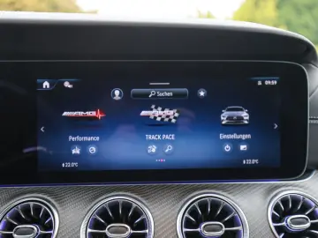 MERCEDES-BENZ AMG GT 63 S 4M