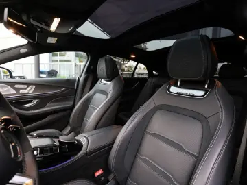 MERCEDES-BENZ AMG GT 63 S 4M