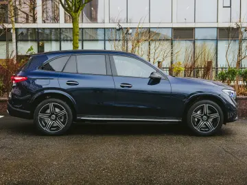 Mercedes Benz GLC 300e 4 Matic AMG